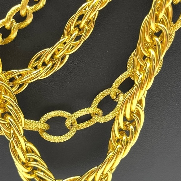 Multi stranded Gold Tone Necklace Chain Link Big Bold Statement Necklace Mobwife - Picture 9 of 14